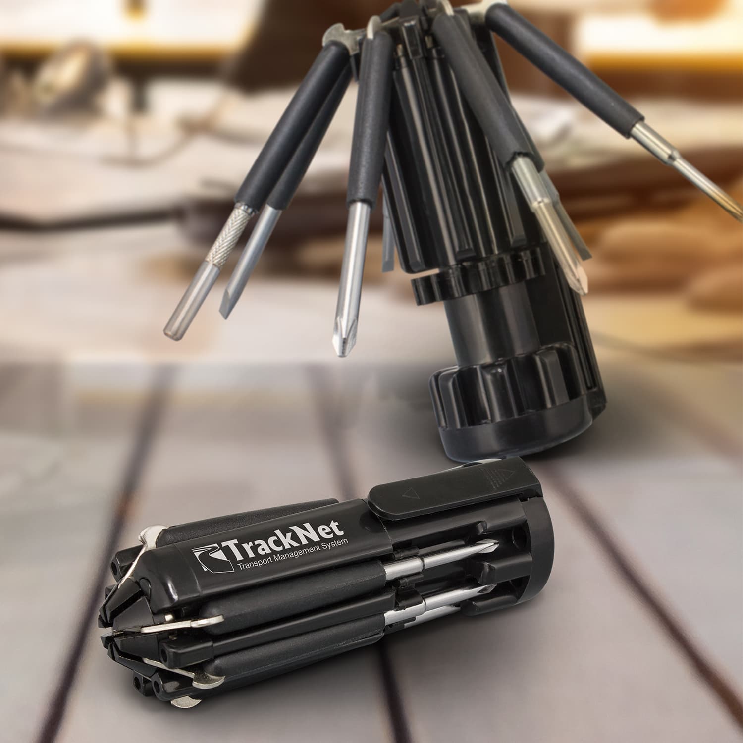 Bronco Multi-Tool · Product view