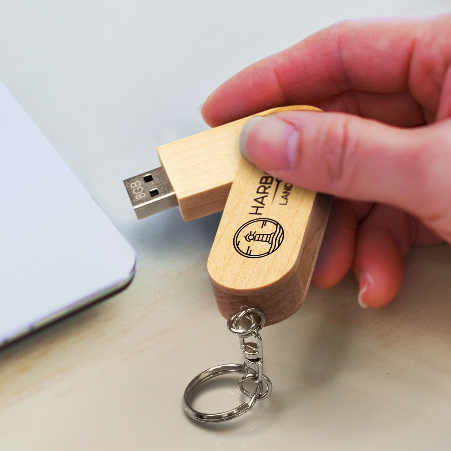 Maple 8GB Flash Drive · Product view