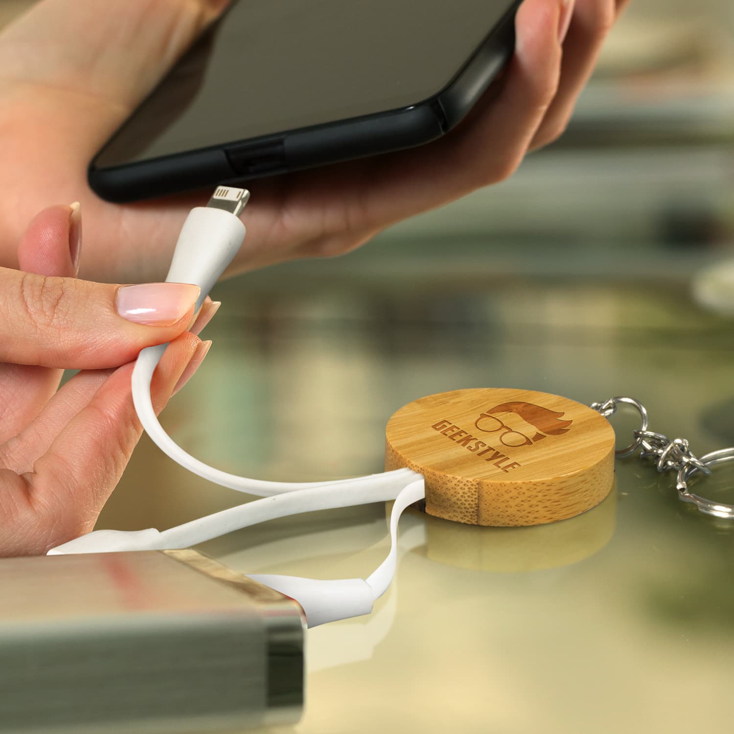 Bamboo Charging Cable Key Ring - Round · Product view
