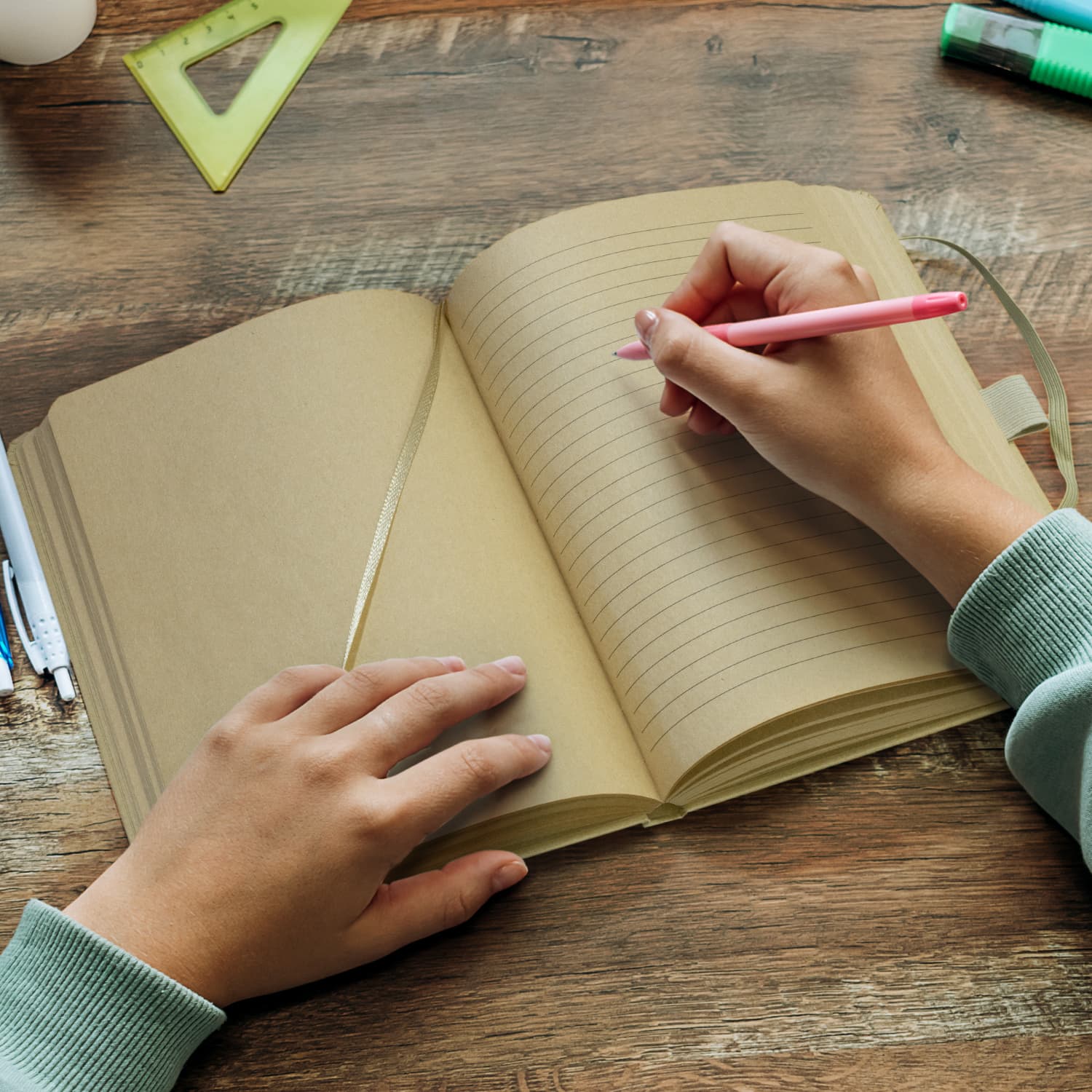 Omega Notebook - Kraft · Product view