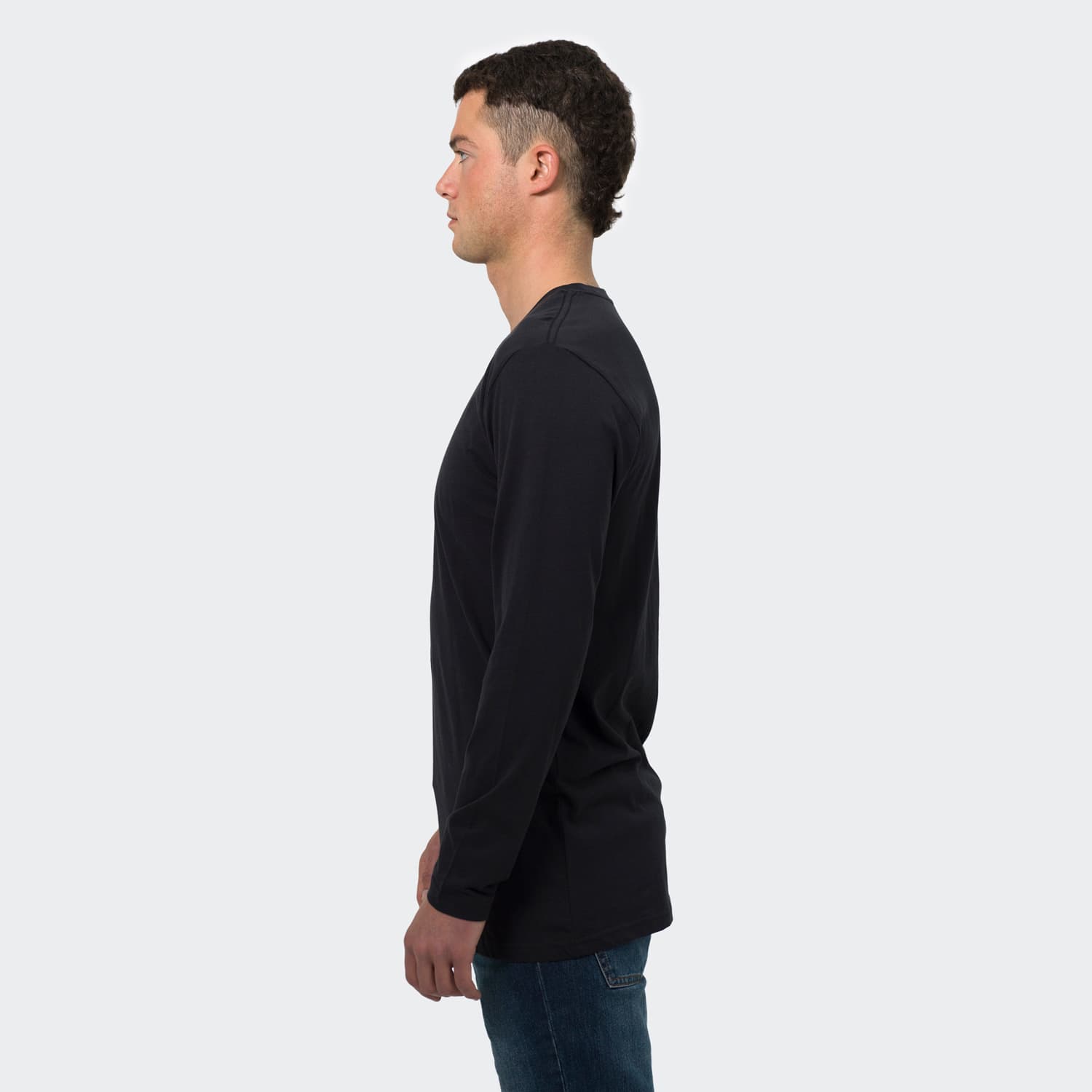TRENDSWEAR Harlow Men's Long Sleeve Crew · Product view