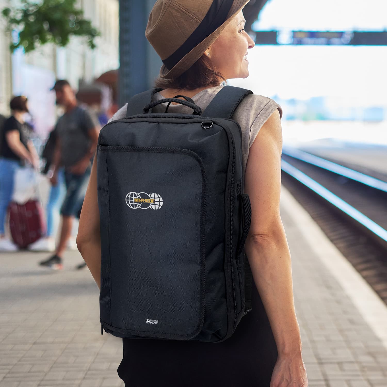 Swiss Peak Convertible Travel Backpack 21L · Product view