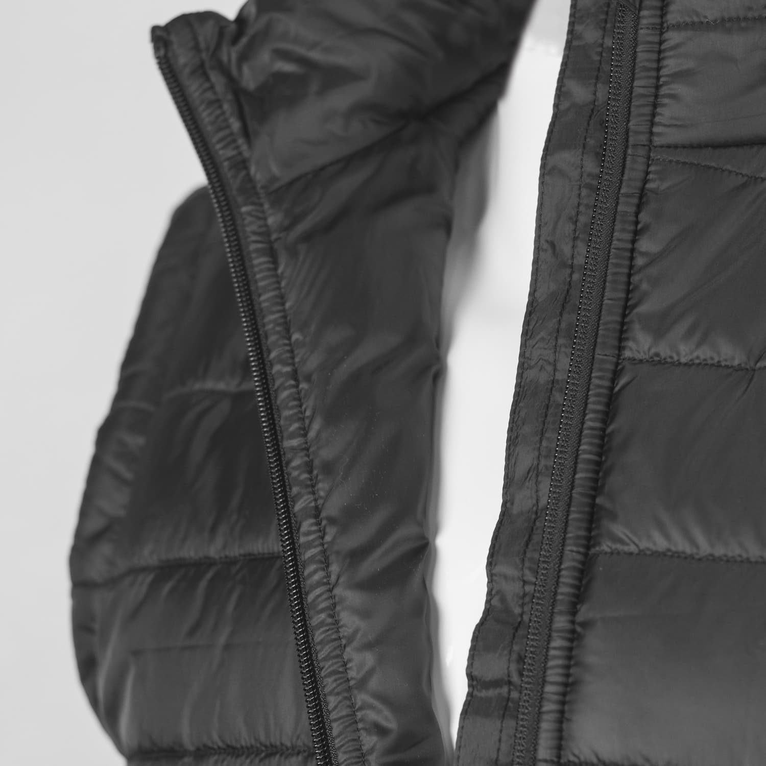 TRENDSWEAR Payton Unisex Puffer Vest · Product view