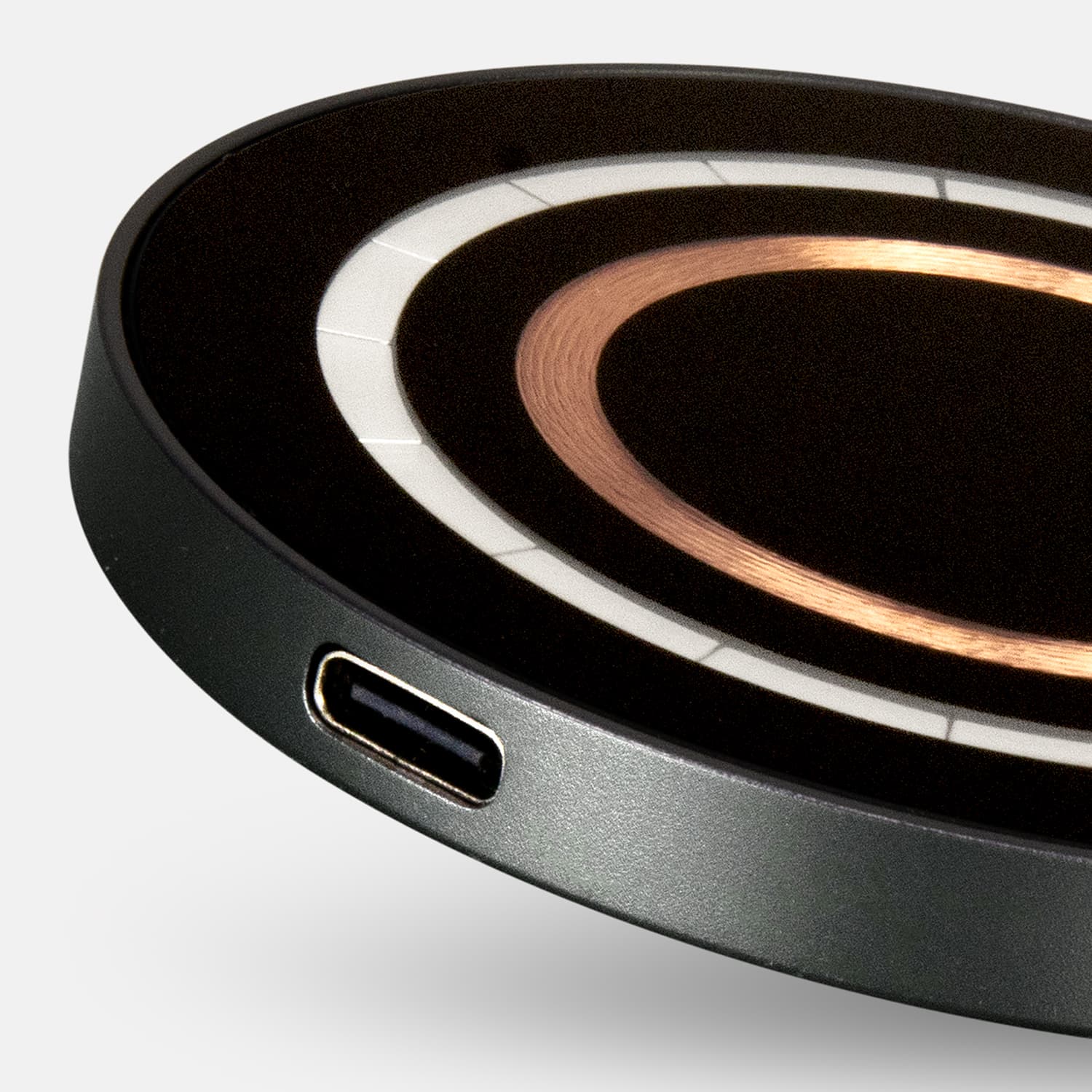 INGENIO Arc Single Wireless Charger · Product view