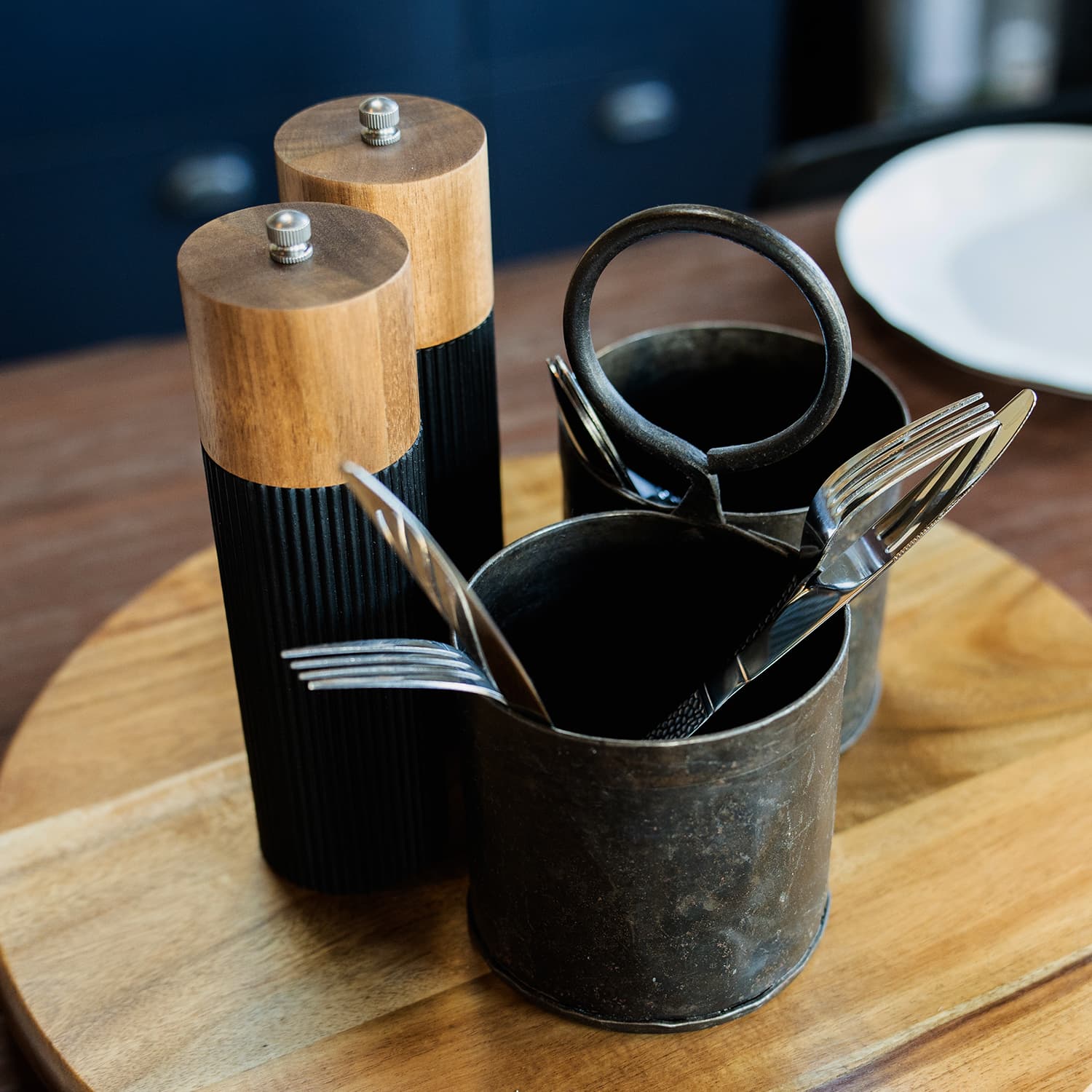 Keepsake Noir Salt and Pepper Grinders · Product view