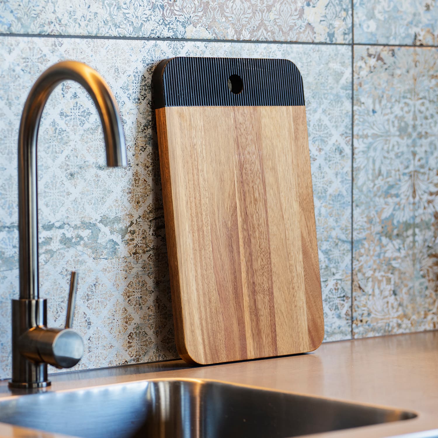 Keepsake Noir Serving Board · Product view