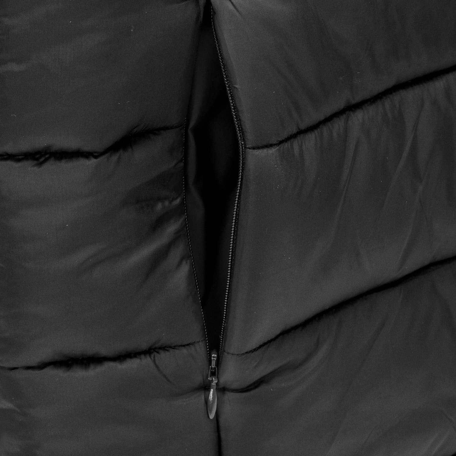 Quinn Swiss Peak Urban Puffer Vest · Product view
