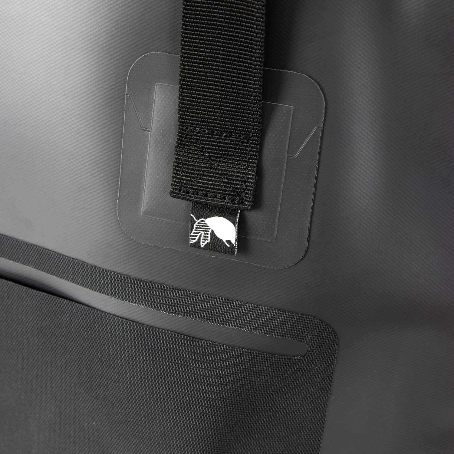 Frontier Bucket Bag · Product view