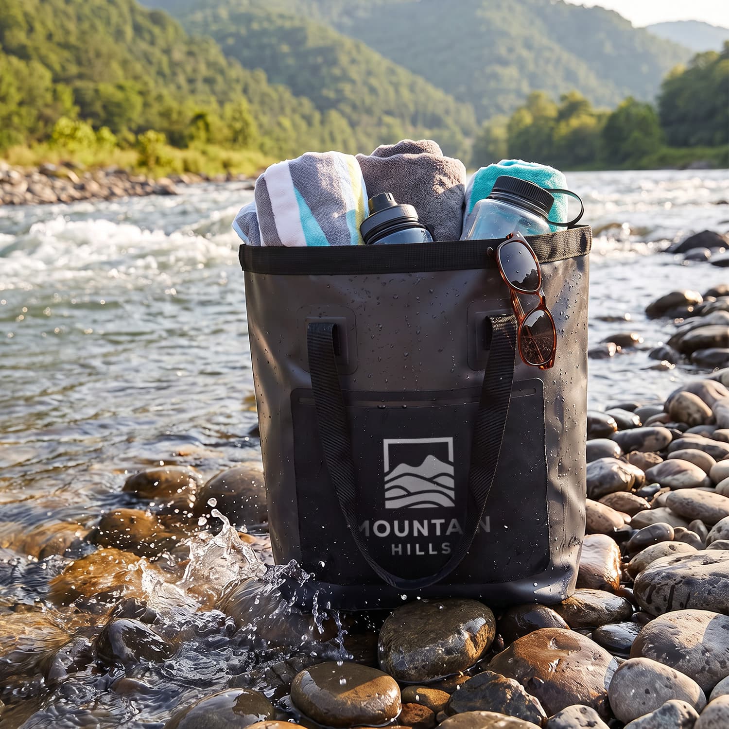 Frontier Bucket Bag · Product view