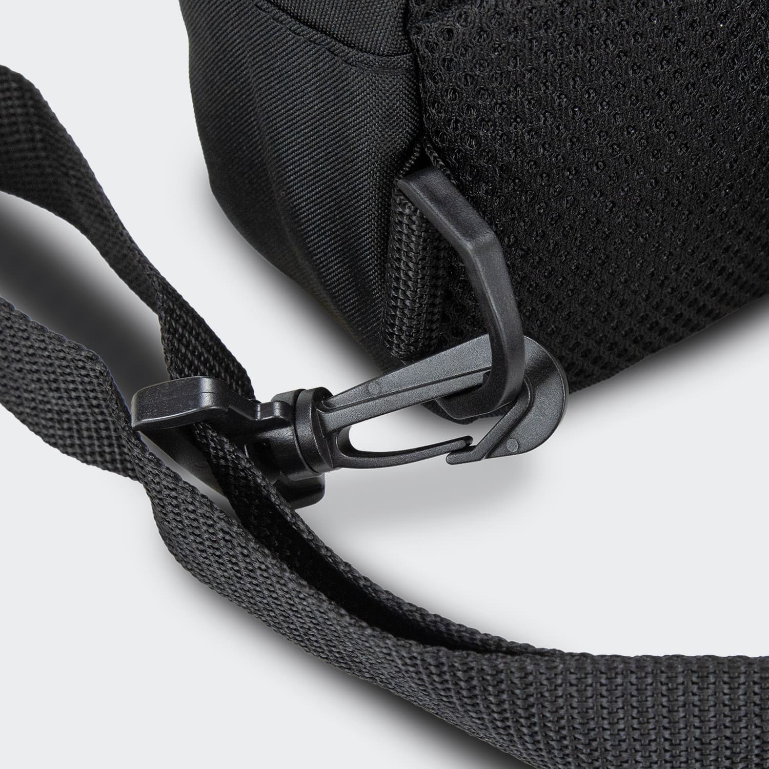 Callum Crossbody Bag · Product view