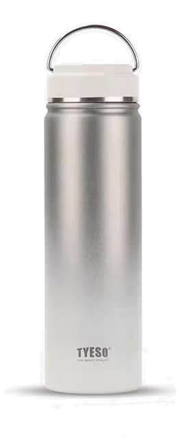 Turner Tyeso Vacuum Bottle 750ml · Product view