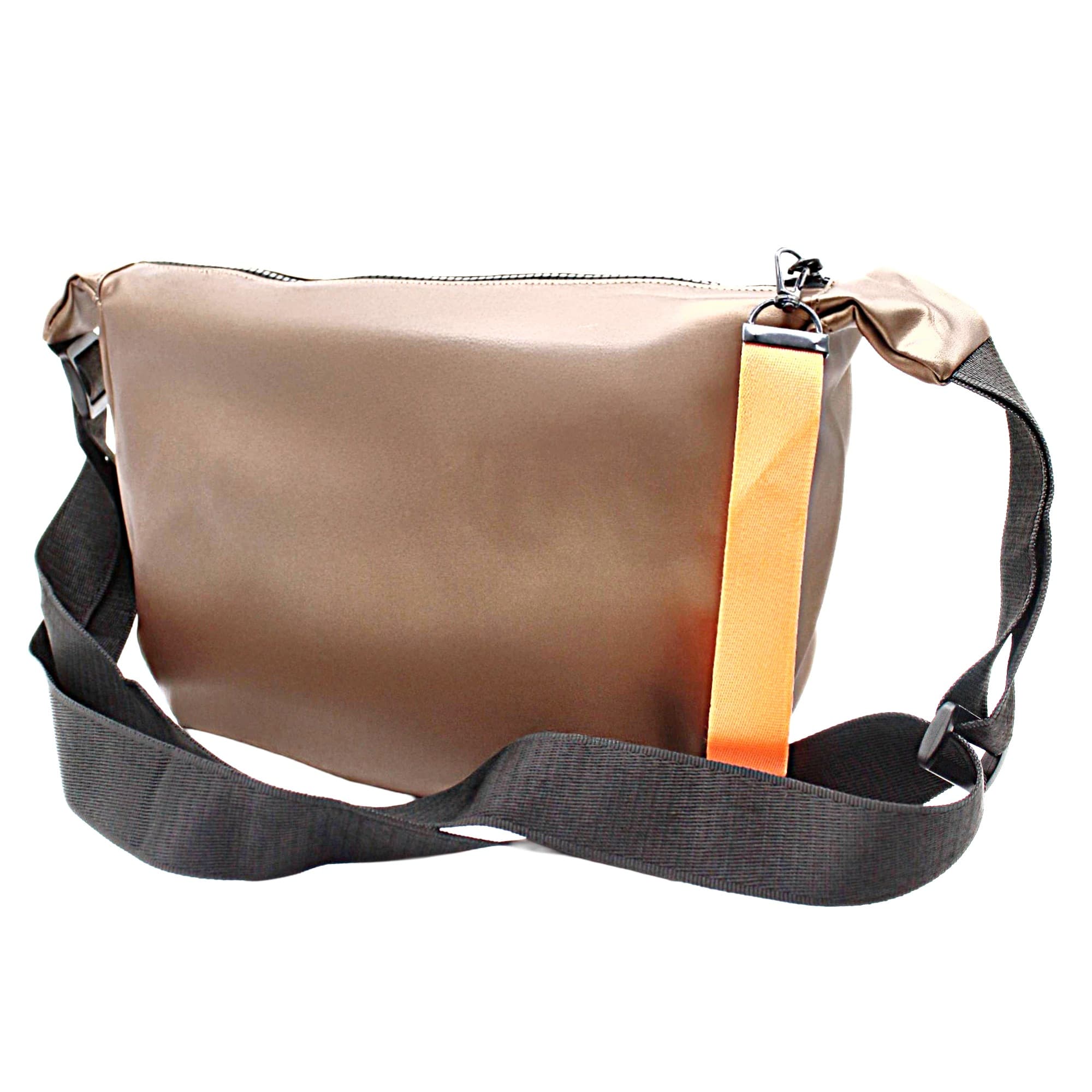 Sling Bag 1 Compartments · Product view